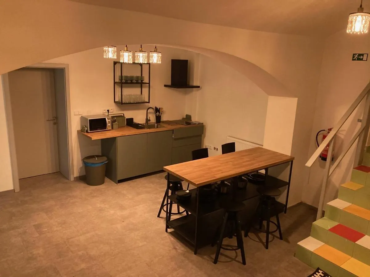 Capsule Hostel Erbenova Prag